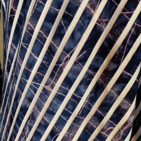 Soft Surroundings blue stripe tunic top with 3/4 sleeves Size Medium - Picture 7 of 13